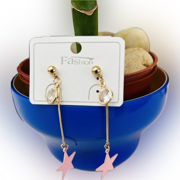 Jewelry - Cute & Trendy Goldplated Pink Star Charmed Dangle Drop Fashion Earrings